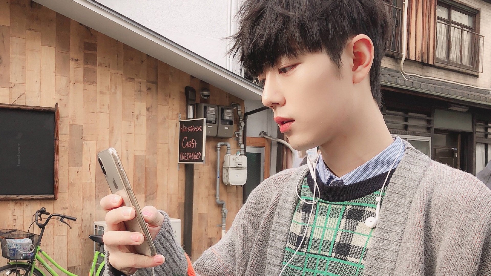 中场拦截效率提升前场反抢形成高压态势制造多次机会,足坛拦截最好的中场